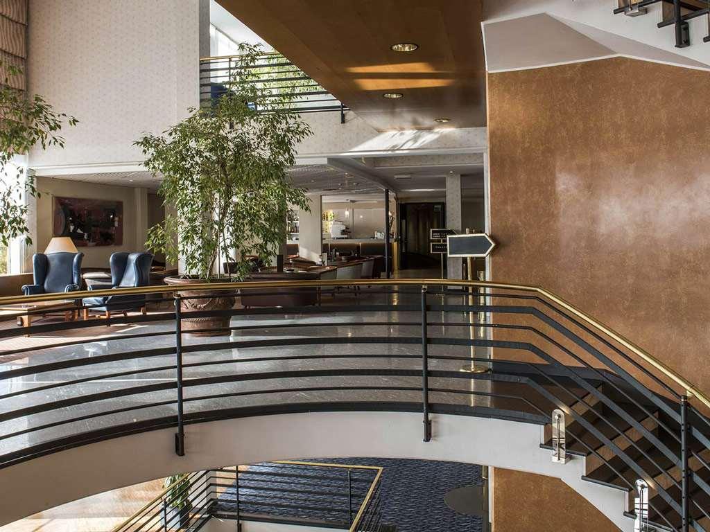 Flyon Hotel & Conference Center Bolonia Interior foto Interior of the hotel