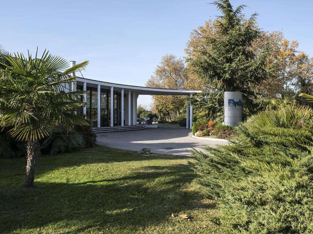 Flyon Hotel & Conference Center Bolonia Exterior foto FIBO